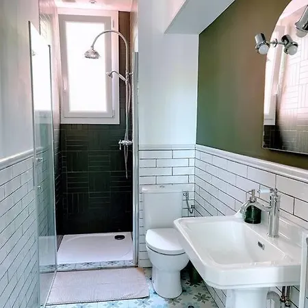 Apartment En Rez-de-villa - Parking Gratuit