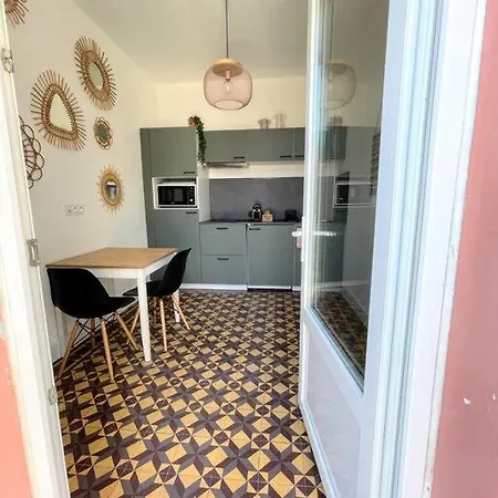 En Rez-de-villa - Parking Gratuit *