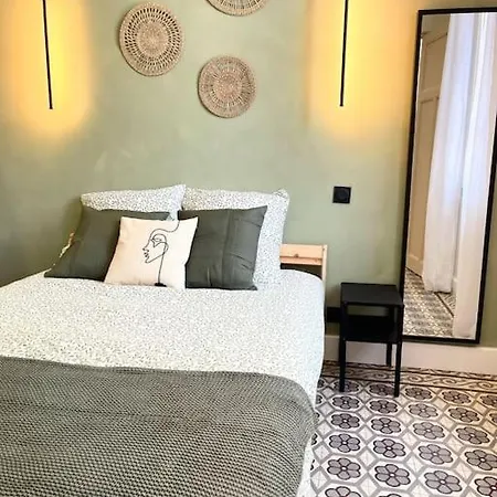 En Rez-de-villa - Parking Gratuit Apartmán *